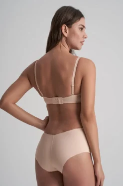 BH in Beige mit abnehmbaren Trägern – Bye Bra