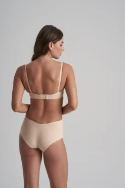 BH in Beige mit abnehmbaren Trägern – Bye Bra