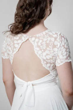 Blätterspitzentop – Sorea noni