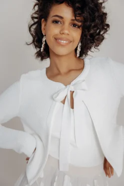 Braut Cardigan aus Stretch-Strick mit Schleife