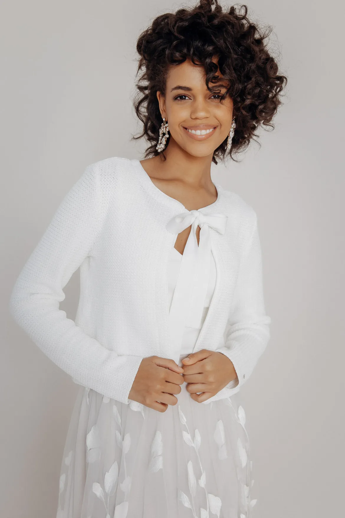 Braut Cardigan aus Stretch-Strick mit Schleife
