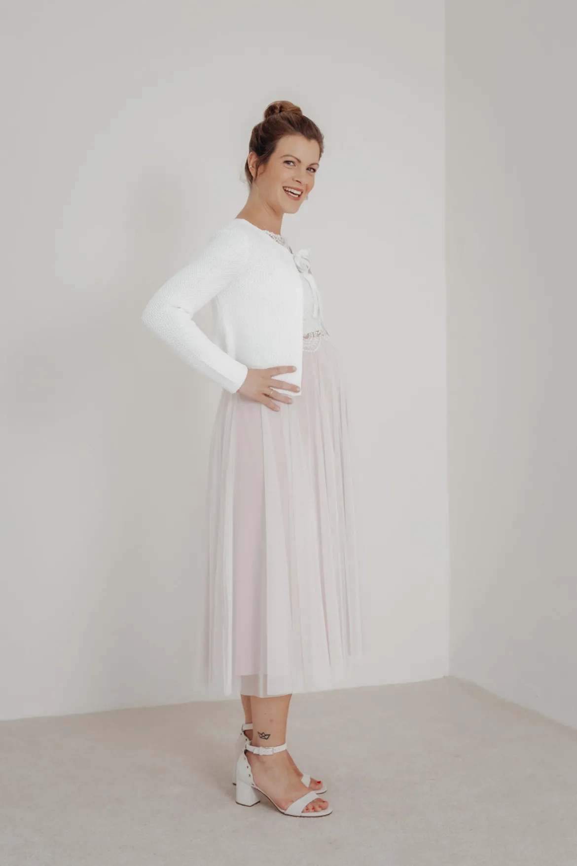 Braut Cardigan aus Stretch-Strick mit Schleife