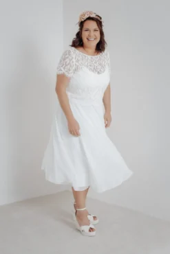 Braut Chiffonrock in Ivory – Emmi noni Curvy