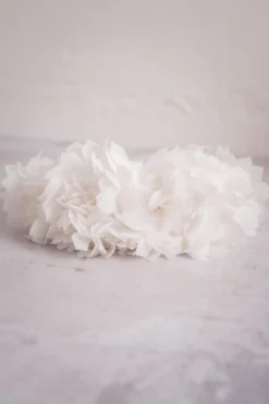 Braut Haarreif mit Organdy-Blüten in Ivory