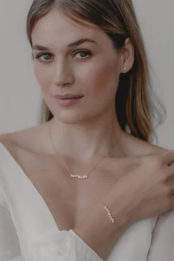 Braut Halskette mit Kristallen – Estelle