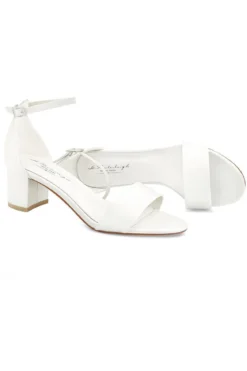 Brautsandalen mit Perlen – Beatrice Ivory Satin | G.Westerleigh