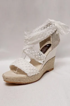 Braut Sandaletten, Wedges mit Bändern und Pünktchenmuster - Megan