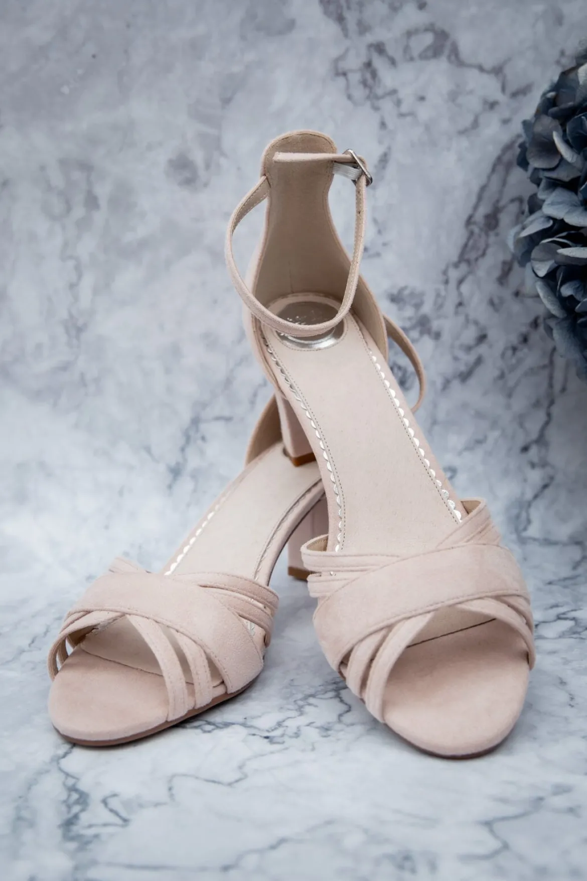 Brautschuh in Rosa – Frankie Blush | The Perfect Bridal Company