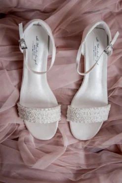 Brautschuh mit Perlen – Lauren Ivory Satin | G.Westerleigh
