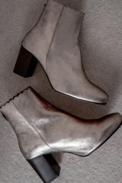 Braut Stiefelette aus Metallic-Leder - Giselle Gold