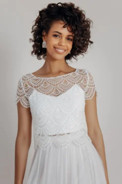 Crop Top für die Braut mit dünnen Trägern in Ivory – Corie crop noni
