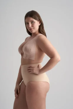 Fashion Tape als BH-Ersatz – Bye Bra