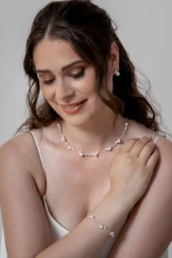Filigrane Braut Halskette mit Perlen