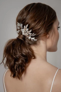 Goldfarbener großer Braut Haarkamm