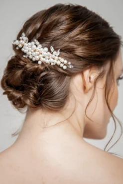 Großer Braut Haarkamm mit Perlenverzierung