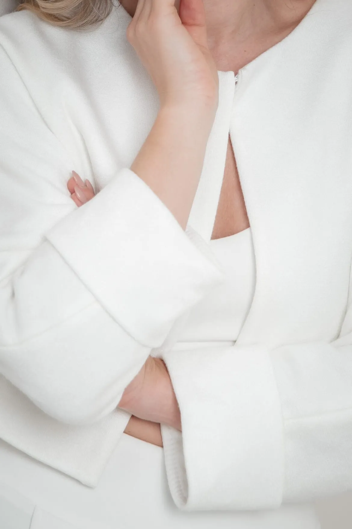 Kurze Braut Jacke aus Strickmix mit Kaschmir