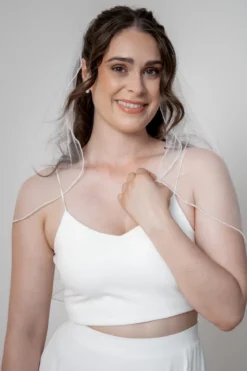 Kurzer Tüllschleier in Ivory