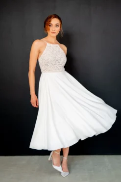 Kurzes Brautkleid mit dünnen Trägern – Junia noni One