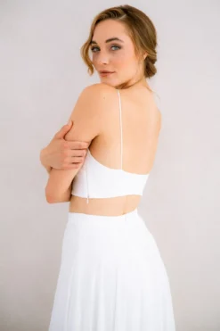 Kurzes Top mit Herzausschnitt – Pina noni