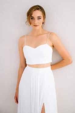 Kurzes Top mit Herzausschnitt – Pina noni