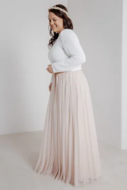 Langer Braut Rock aus fließendem Softtüll in Blush – India noni Curvy