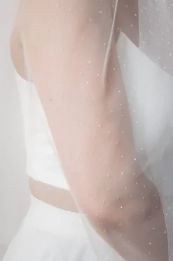 Langer, verzierter Schleier | The Perfect Bridal Company