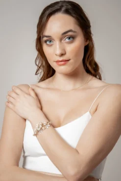 Mehrfarbiges Braut Armband mit Perlen und Strass