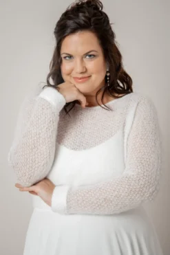 Plus Size Braut Pullover aus Strickmix – Yosie noni Curvy