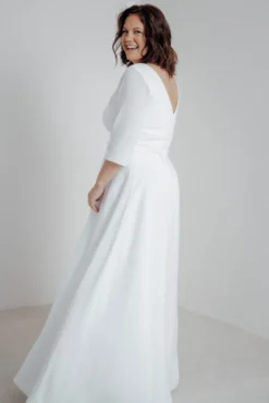 Plus Size Braut Rock mit Schlitz und Zierknöpfen – Eira noni Curvy