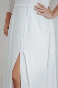 Plus Size Braut Rock mit Schlitz und Zierknöpfen – Eira noni Curvy