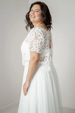 Plus Size Braut Top aus Blätterspitze – Aza noni Curvy