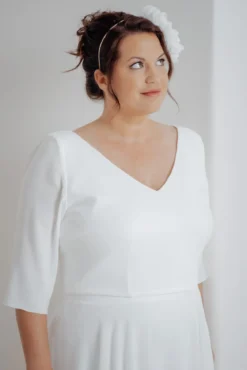 Plus Size Top mit V-Ausschnitten – Ona noni Curvy by you