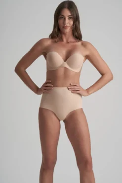 Rückenfreier Diva Bra – Bye Bra