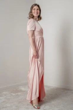 Rosafarbenes Brautjungfernkleid | Eliza & Ethan