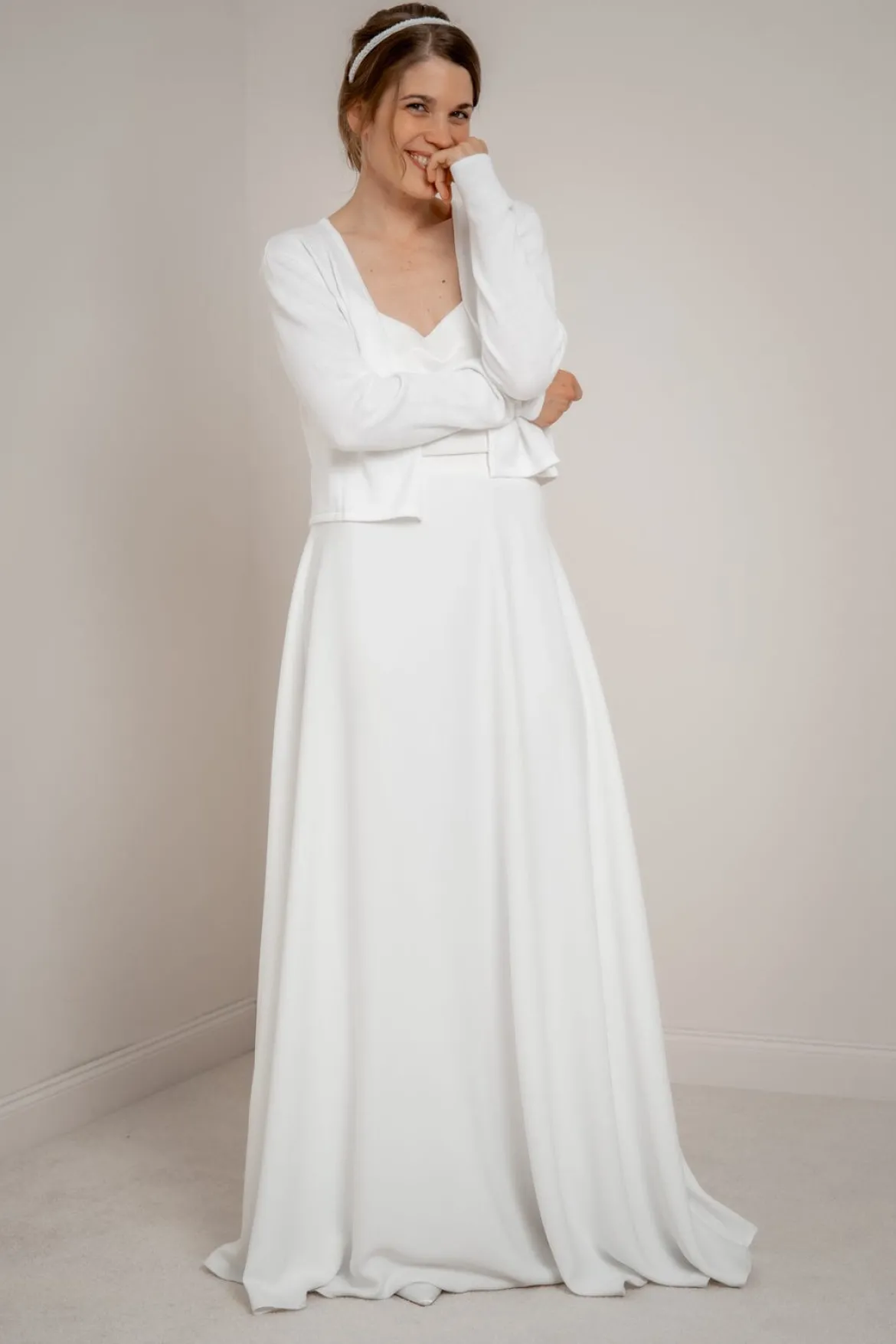 Schlichter Braut Cardigan in Ivory