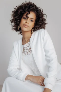Showroom Only: Braut Bomberjacke in Ivory – Majla uni noni