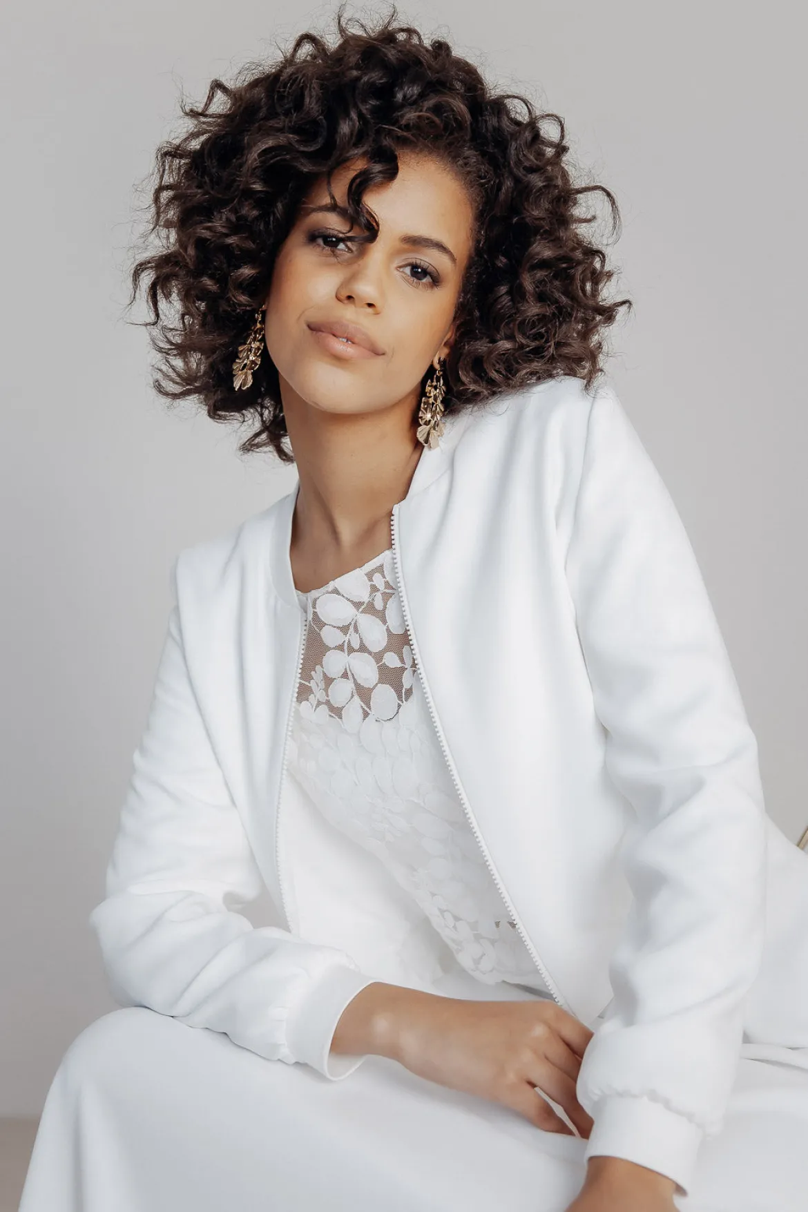 Showroom Only: Braut Bomberjacke in Ivory – Majla uni noni