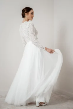 Showroom Only: Braut Rock in Ivory aus Softtüll – Christy noni Selected