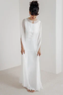 Showroom Only: Chiffon Braut Cape – Philia noni Selected