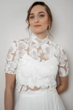 Showroom Only: Stehkragentop – Cales noni Selected