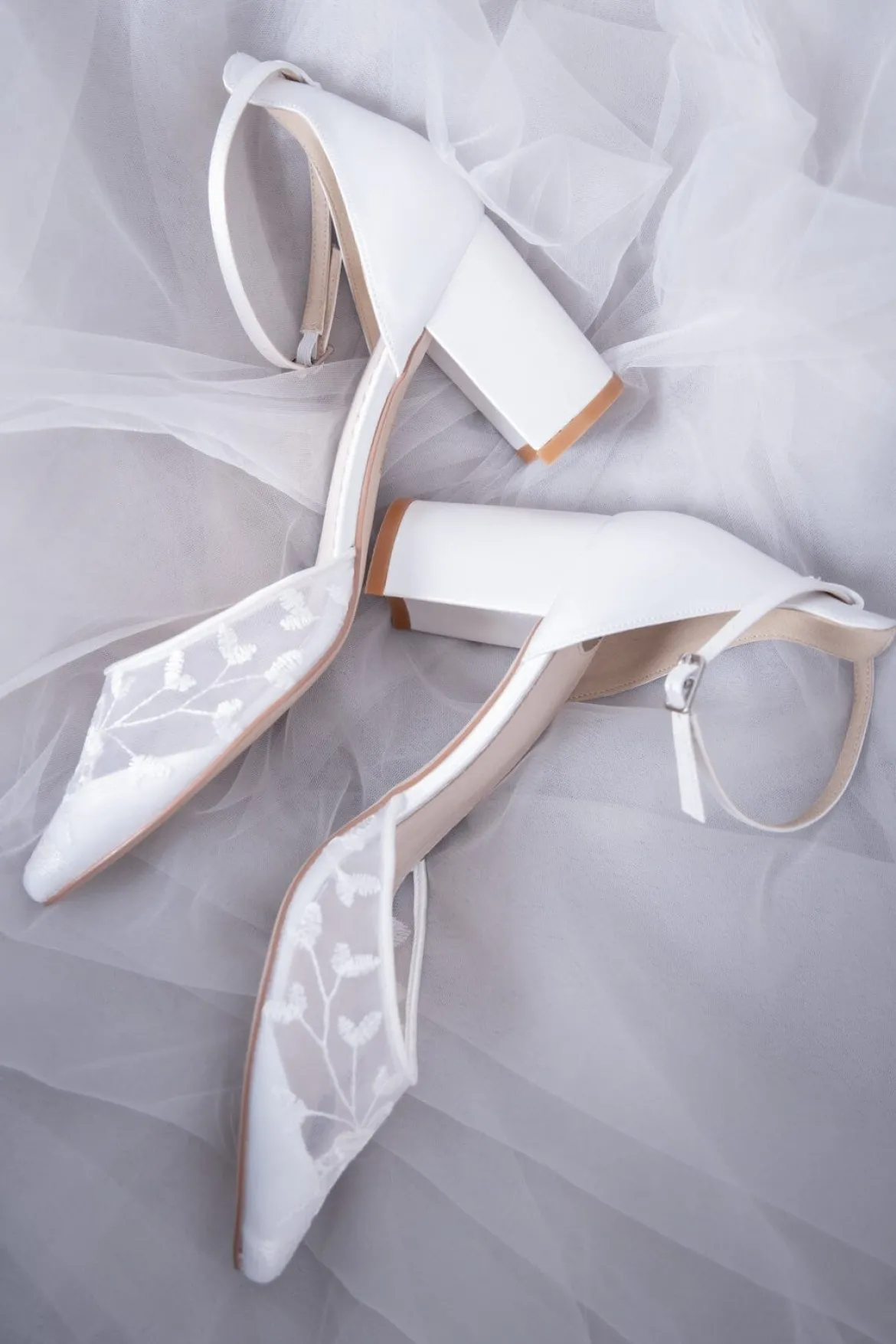 Spitze Brautschuhe – Milan Ivory Lace | The Perfect Bridal Company