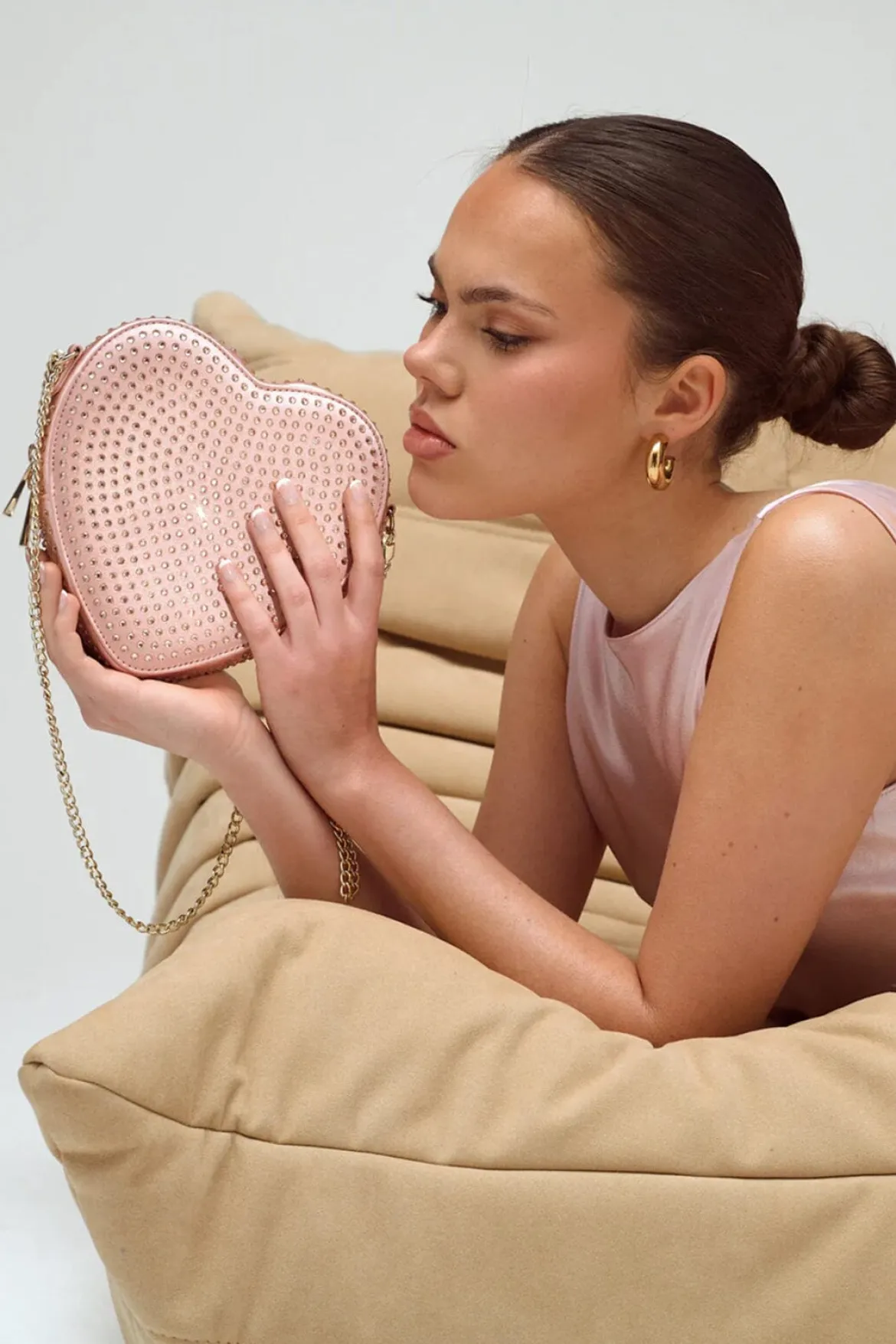 Verzierte Tasche – Big Heart Bag Crystal Rosé Silk | Weat